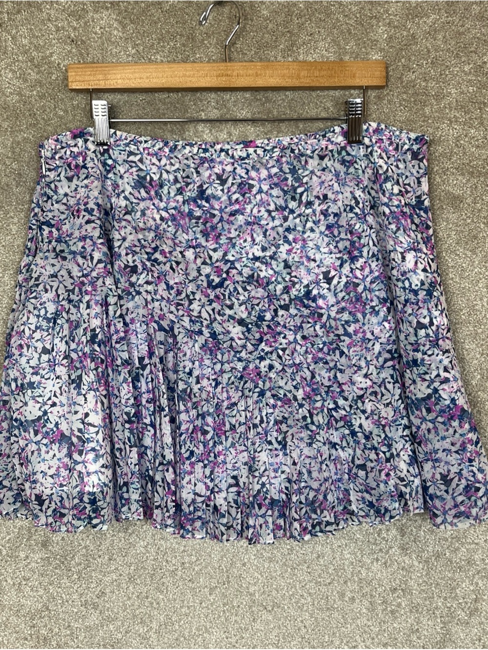 Banana Republic Skirt Womens 14 Blue Floral Pleated Sheer Lined Side Zip- 5139 - Picture 4 of 11